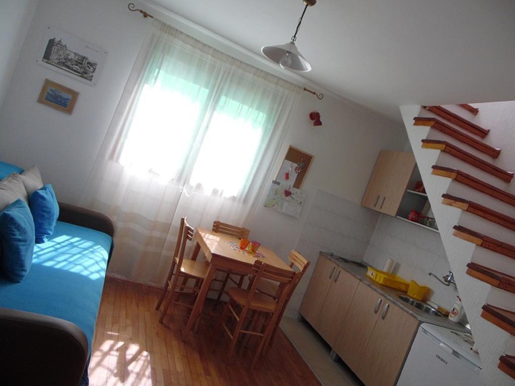 Apartment Vracar Belgrade Room photo