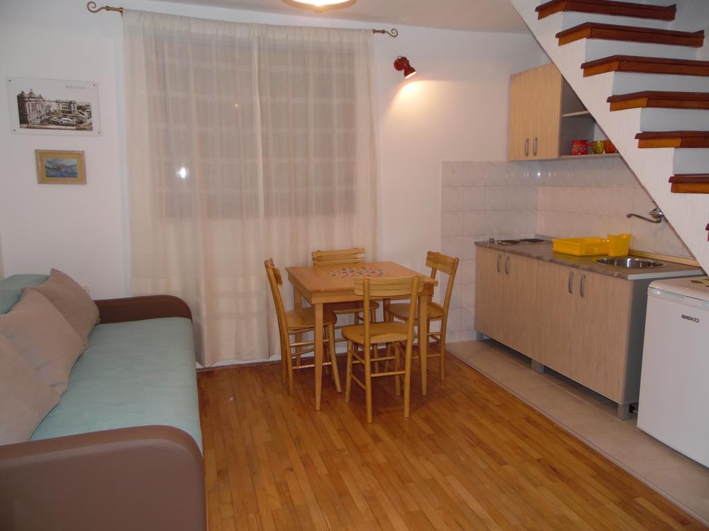 Apartment Vracar Belgrade Room photo